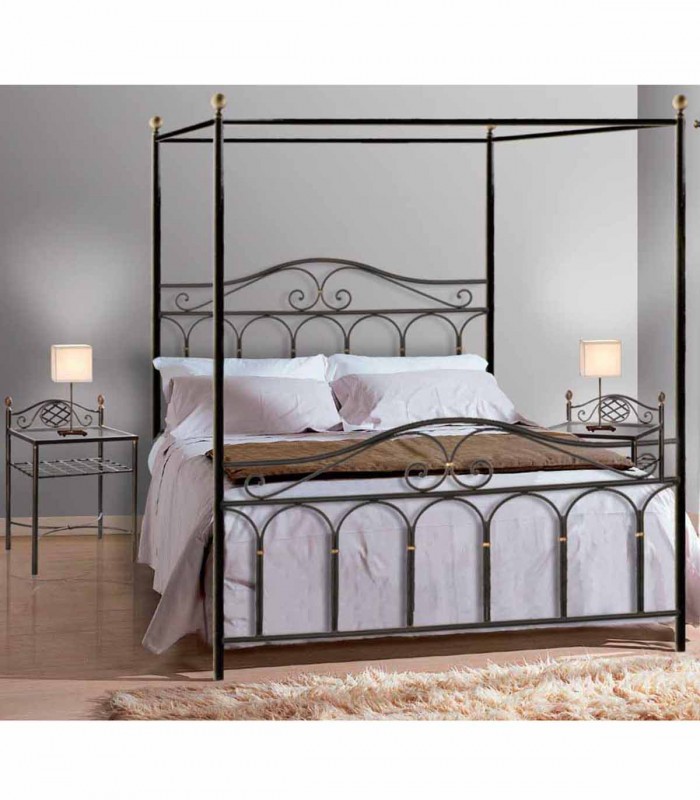 Himmelbett aus Eisen : Modell AFRIKA-ROSE