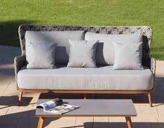 Rattan-Sofas