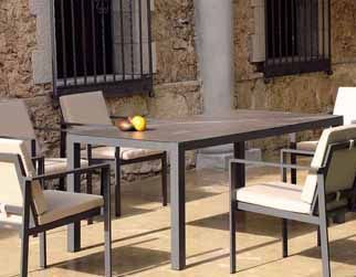 Aluminium Tische für den Außenbereich